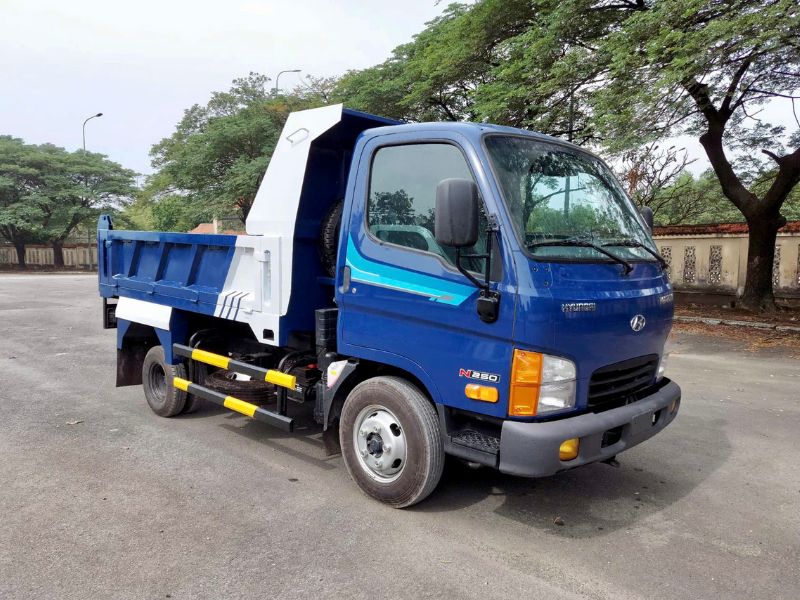 đại lý chúng tôi cung cấp giá xe ben 2 tấn rưỡi 