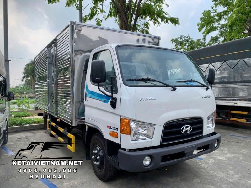 dòng Hyundai Mighty W750L thùng kín dài hơn
