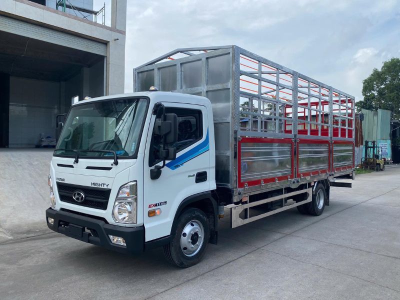 tìm xe Hyundai EX11XL 7 tấn Euro 5 mới