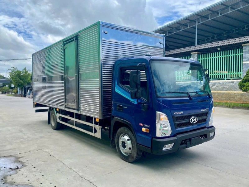 thùng kín Inox lớn tải trung