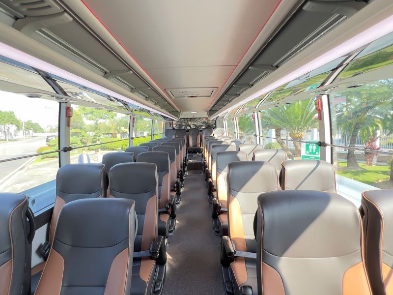 cũng nhau xem xe khách 47 chỗ có gì