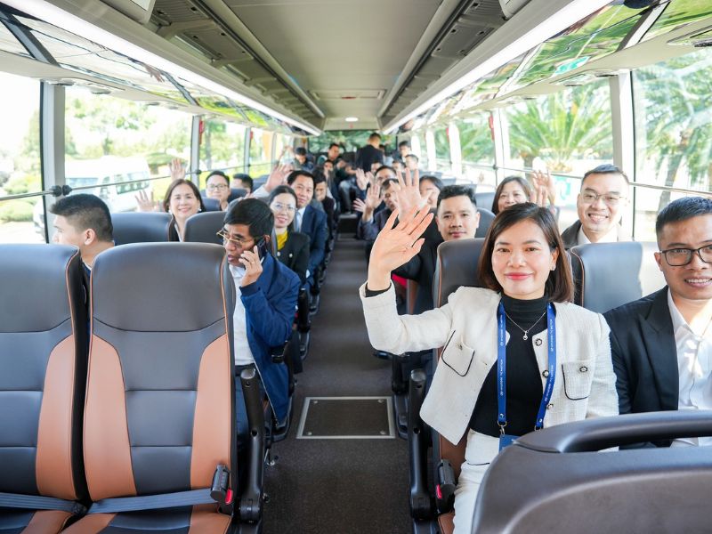 chốt xe 47 chỗ giá tốt miền nam