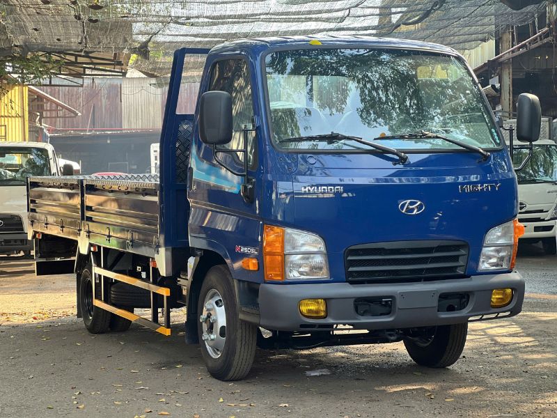 xe tải Hyundai N250SL thùng lửng xe tải Hyundai N250SL thùng lửng 2.5 tấn 4.5 mét